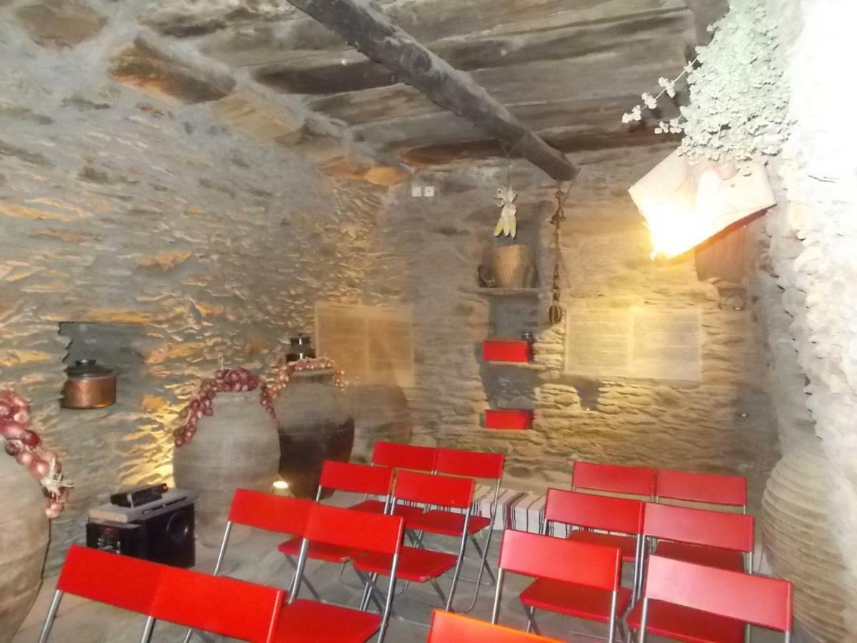 Cyclades Olive Museum'S Guest House Pitrofos 外观 照片